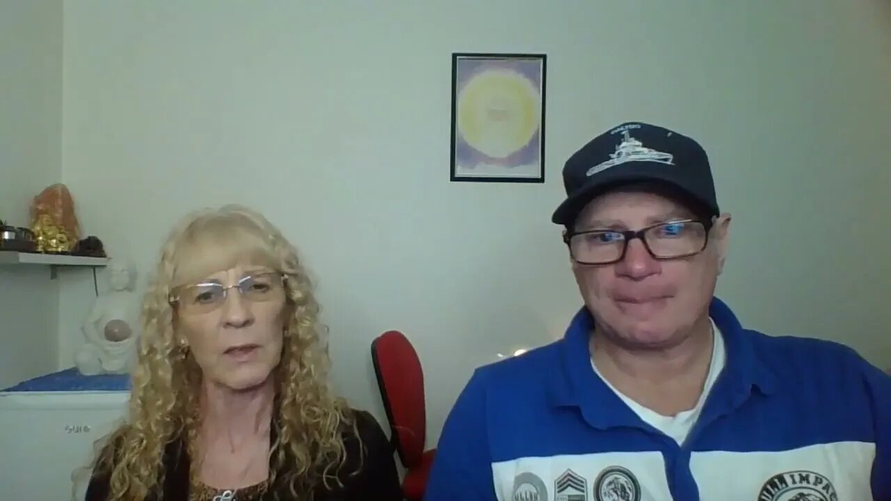 Psychic Chat with Darrell and guest Yvonne