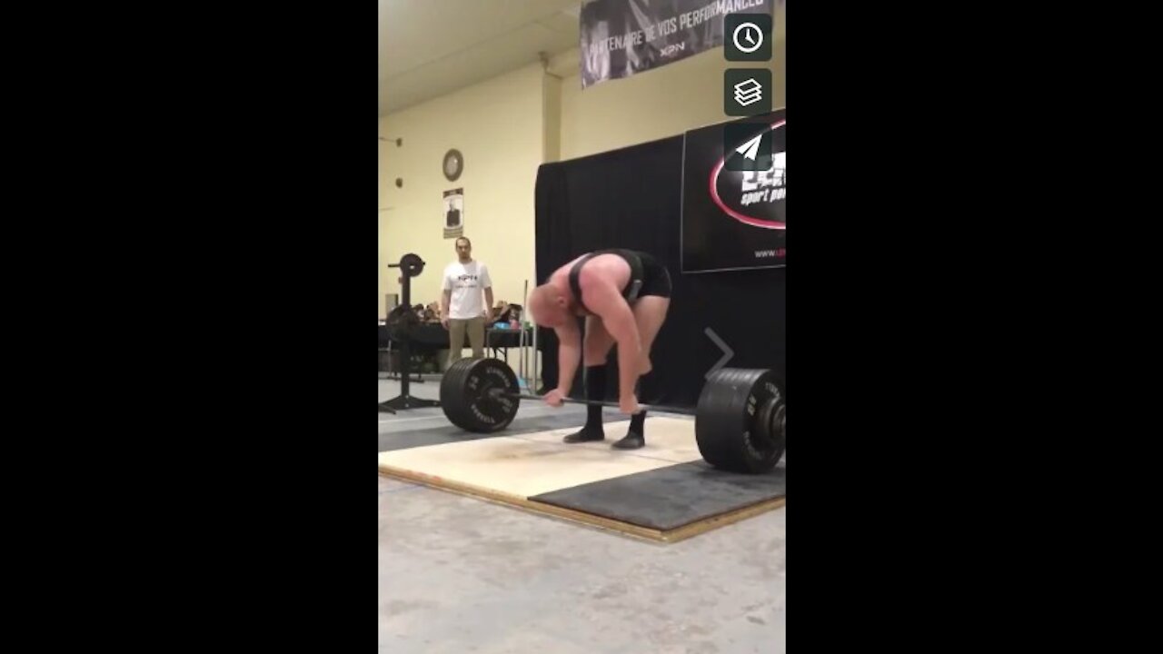 Billy Poulin-Larivière réalise un record mondial en dynamophilie