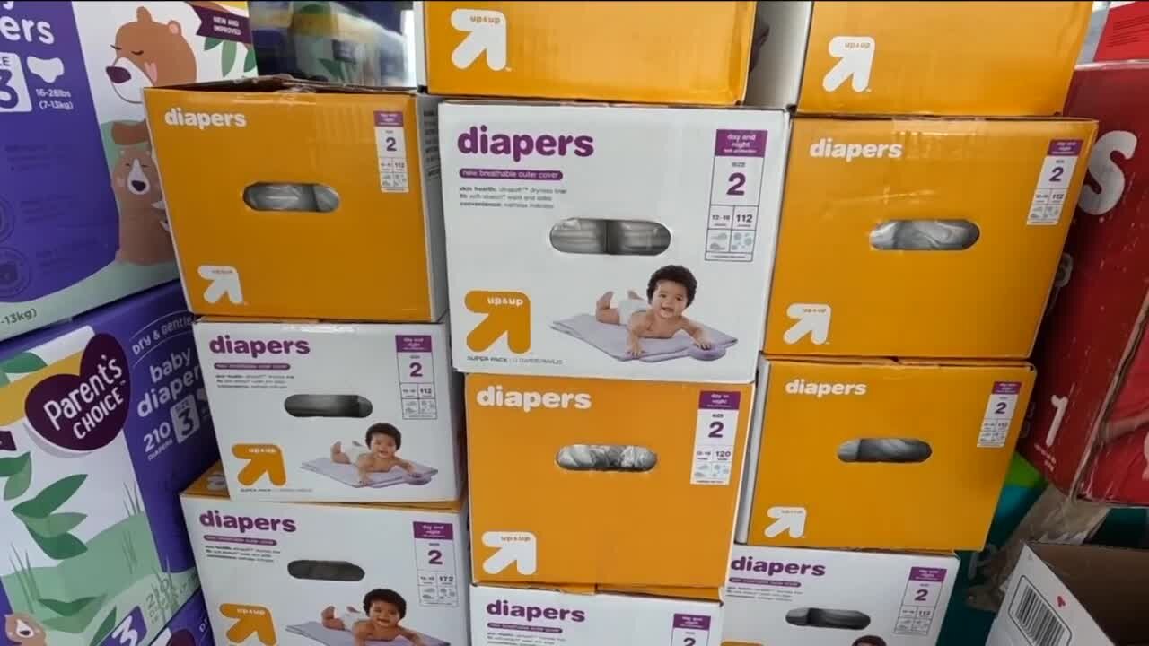 Milwaukee Diaper Mission gives out over 15,000 diapers to families in need