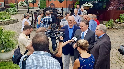 François Legault a présenté à Scott son candidat dans Beauce-Nord