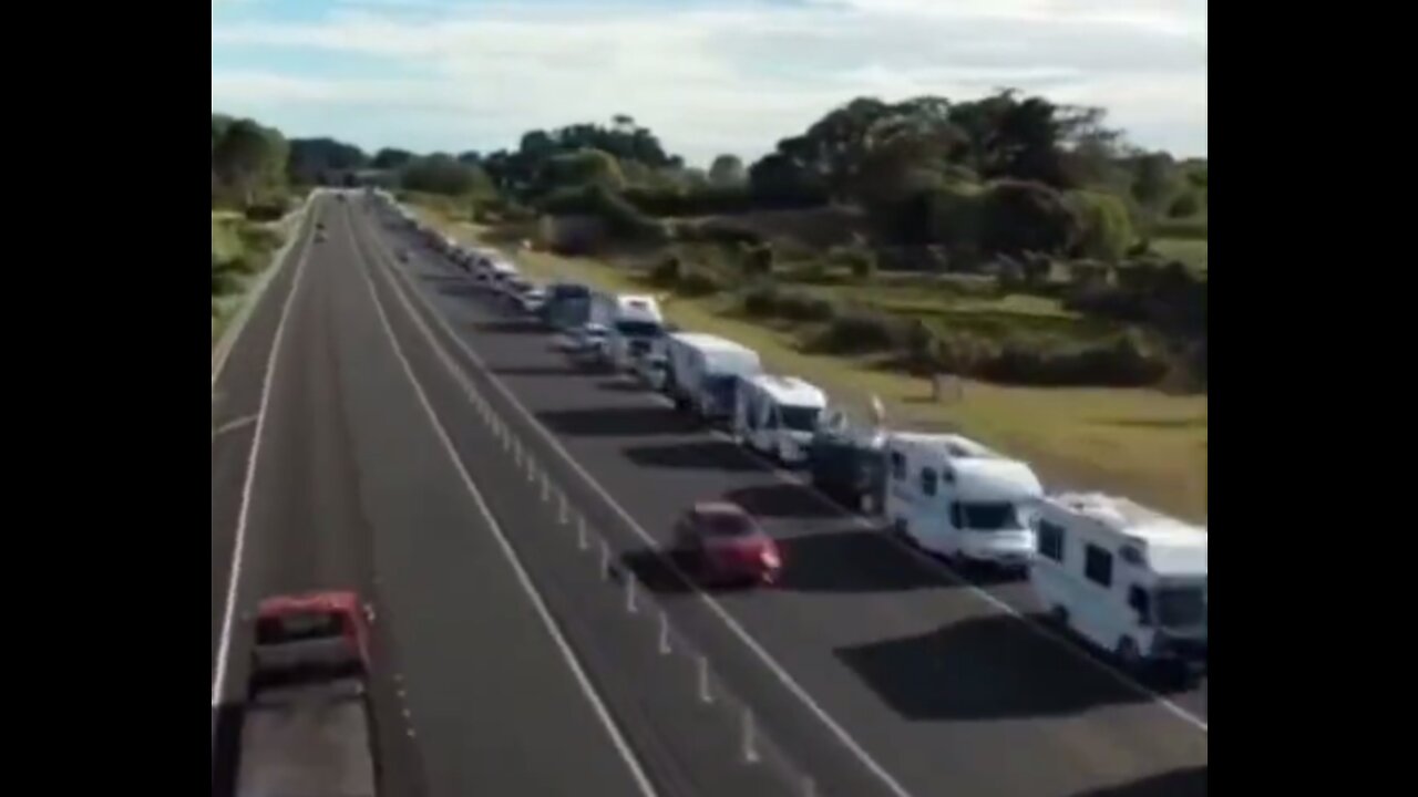 New Zealand Trucks & Campers on their way to block Parliament in Wellington