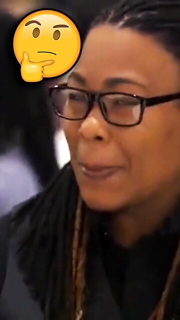 Kamala Harris Has Thoughts On Young Voters. 🤣😂🤣👏 #shorts #kamalaharris #biden #commies #vote