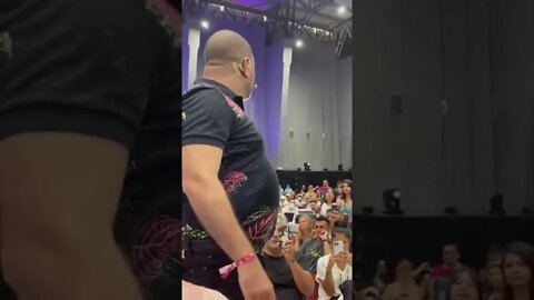 Cositorto en modo victima .... si...otro video mas.