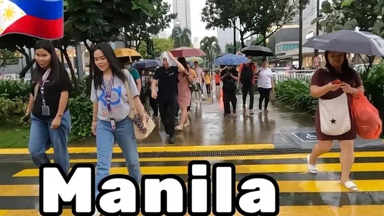 Heavy rain in Manila Philippines 🇵🇭 (BGC hit with incredible amount of downpour)