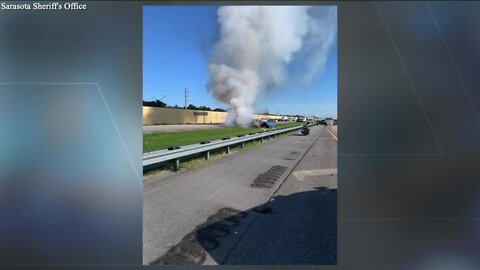 2 killed after food truck overturns, bursts into flames on I-75 SB in Sarasota: FHP