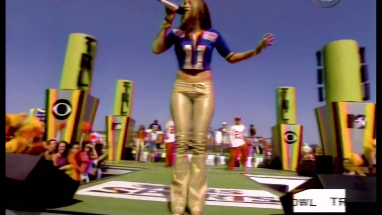 Jennifer Lopez - Play (Live At TRL Super Bowl, 2001)