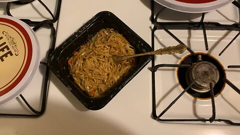 食事中は必ず祈りを唱えてください