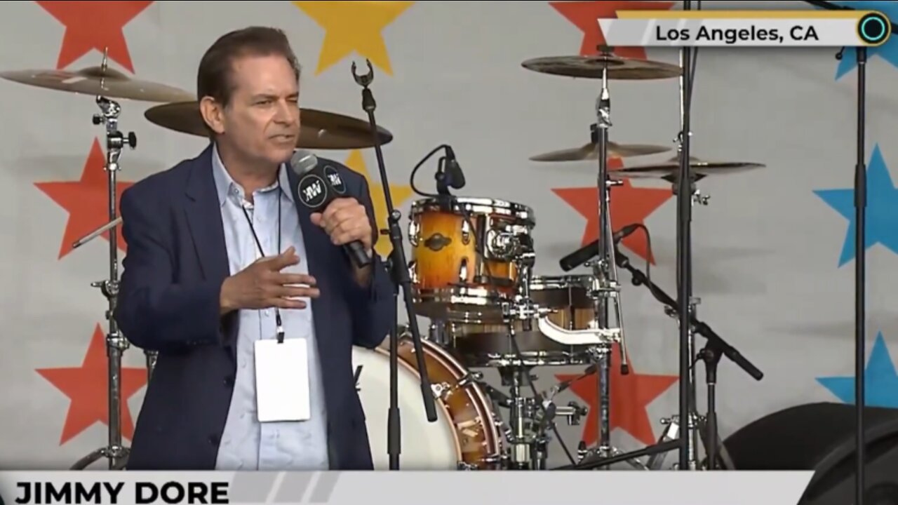 Jimmy Dore: "Why is Joe Rogan drinking toilet fluid?"