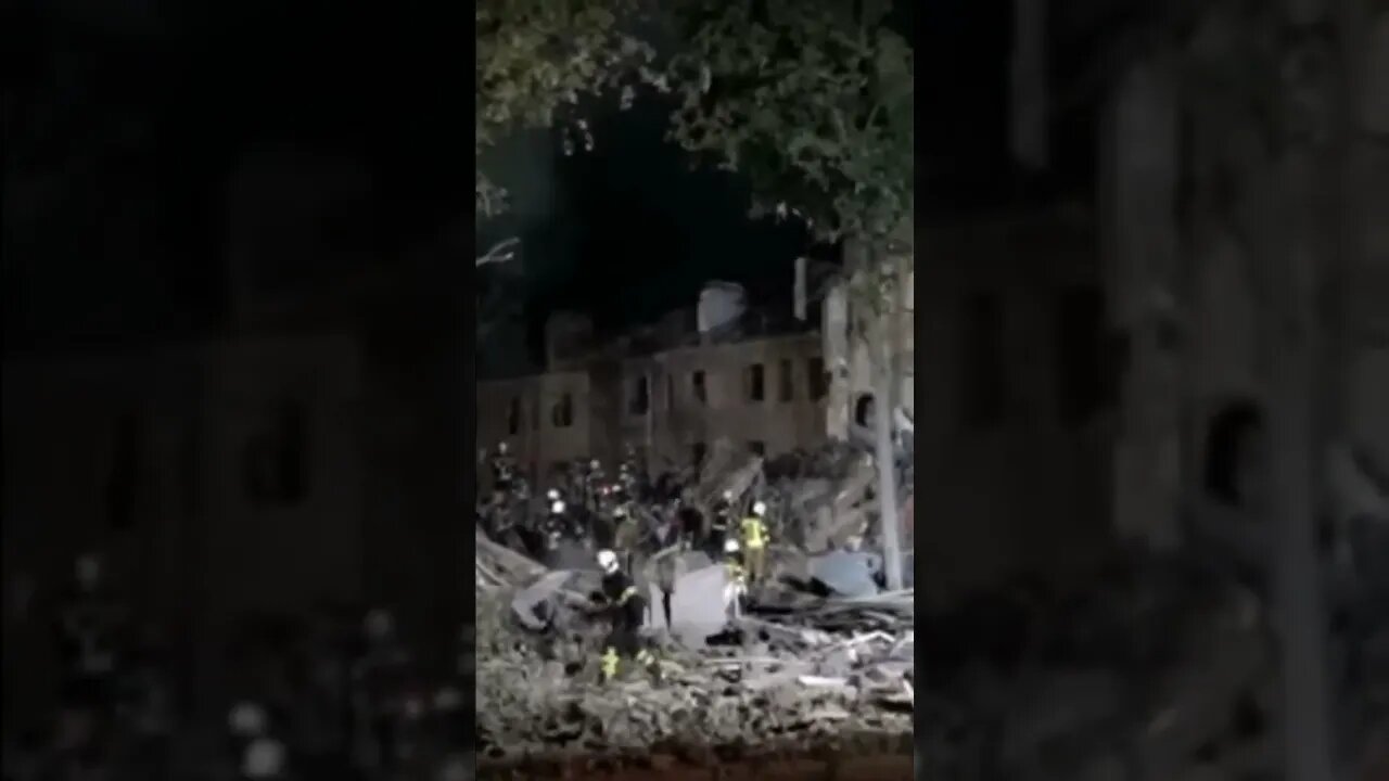 Aftermath of new strikes in Kharkiv (17-18.8.2022). Footage of the result by Ukrainian officials