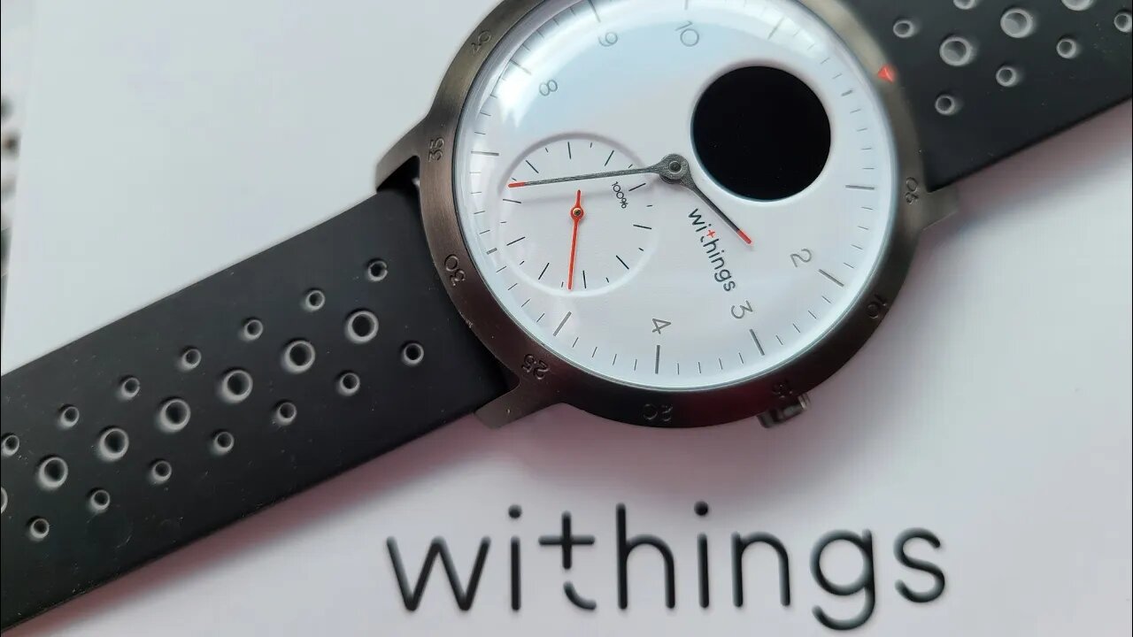 Hybrid smartwatch Reboxed & Reviewed- Withings 🇫🇷 Steel HR Sport... from France