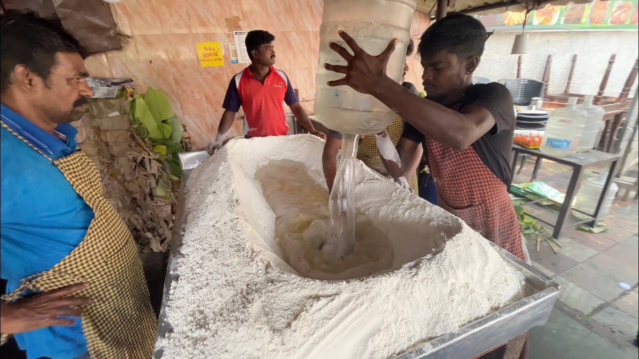 5 Men Prepare a Giant Pool of Parotta Dough Indian Street Food