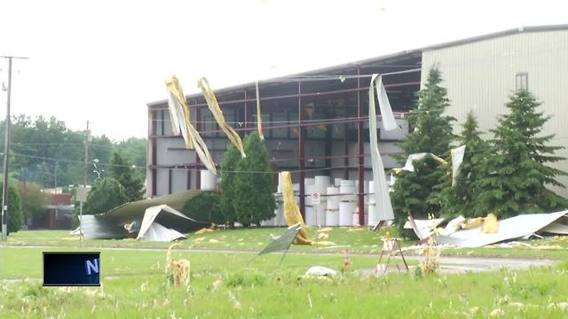 Car wash roof lands on house roof as storms rip through Appleton