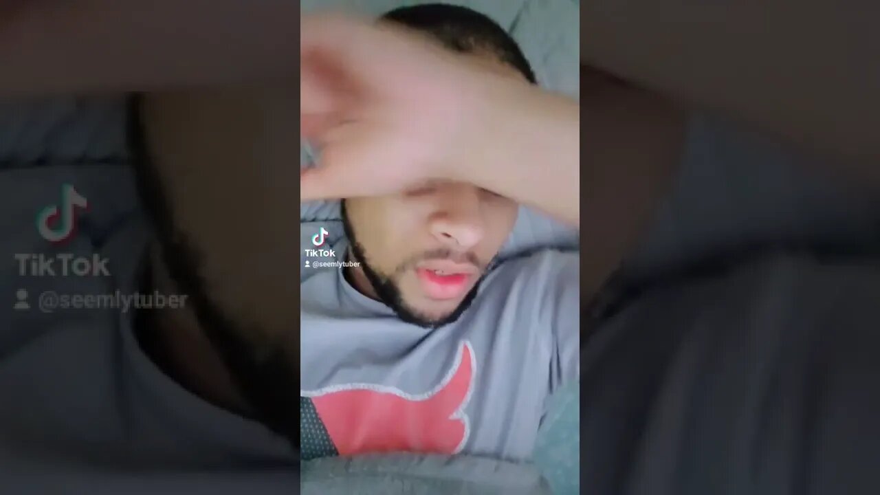 She Capping Andrew Tate In Her School 🤔