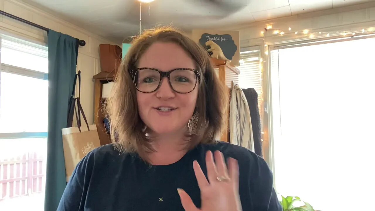 Mary and Martha: Wreath Inserts