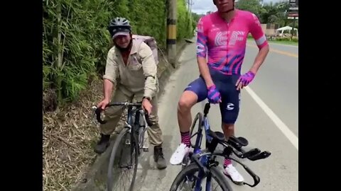Así le dijo el ciclista Rigoberto Urán a un hombre floricultor que le siguió el paso