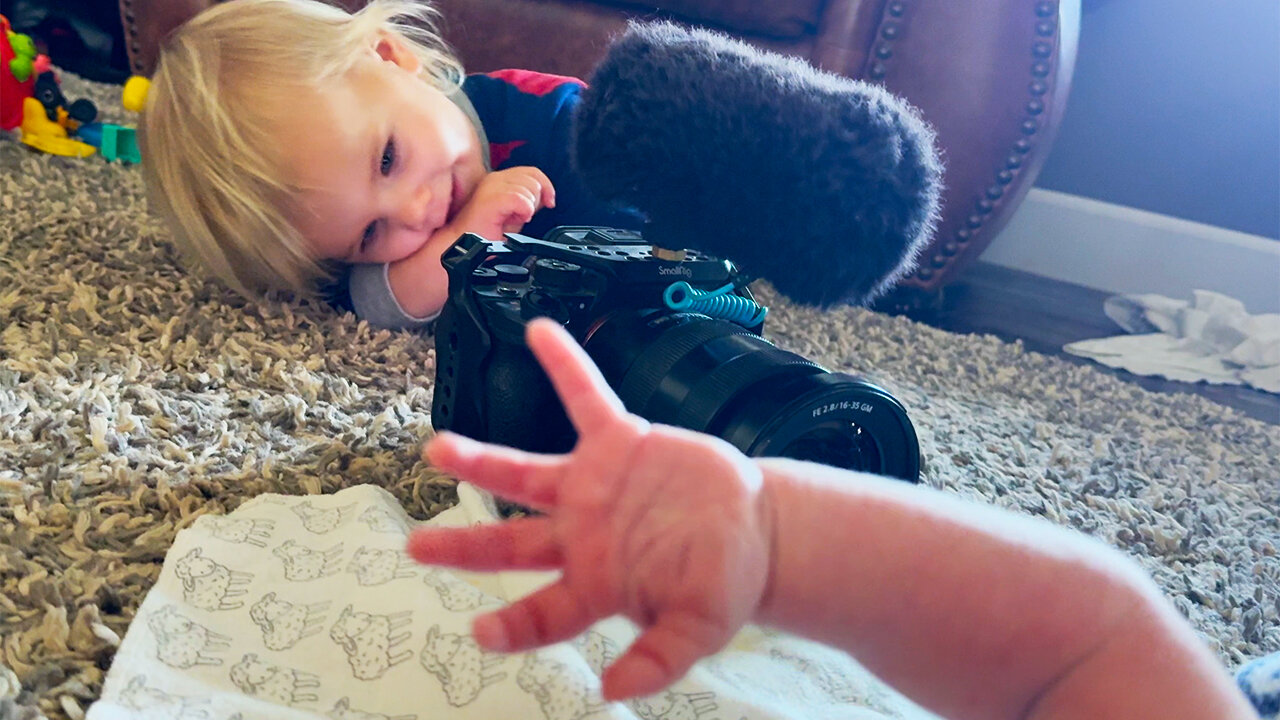 Babies and Cameras. Daily Vlog #546