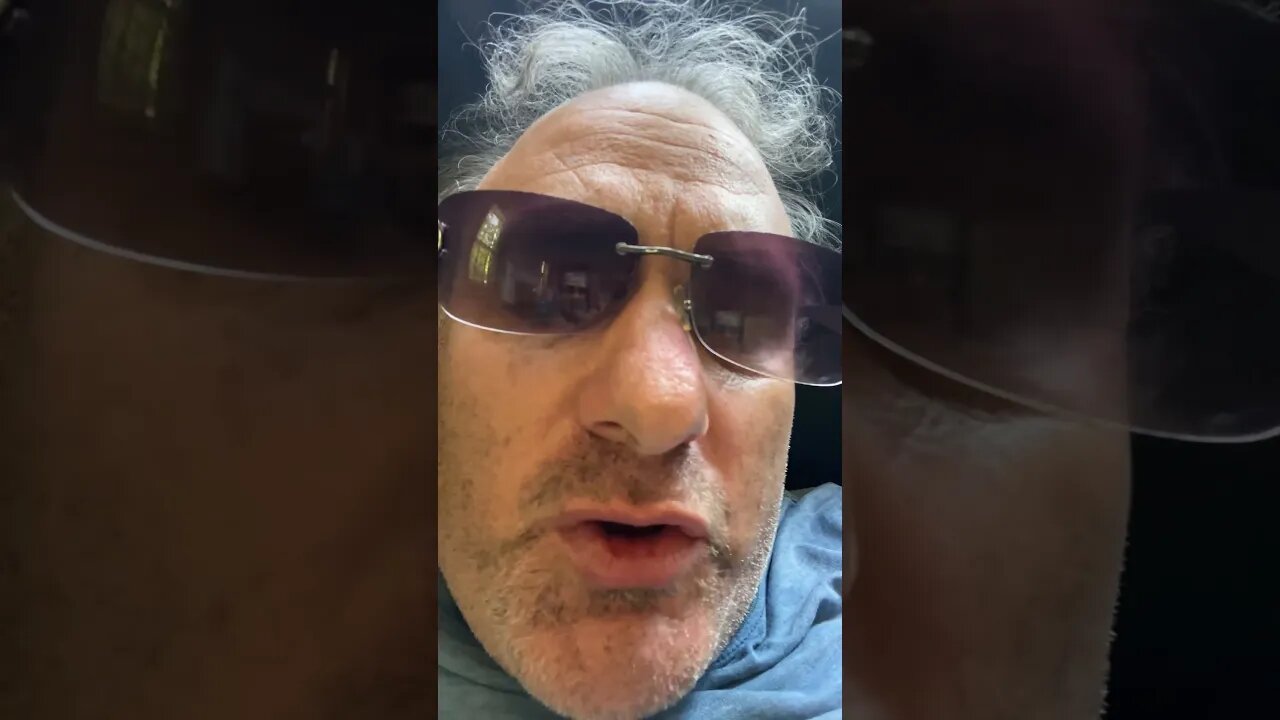 Email newsletters be like....