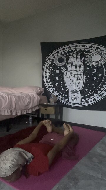 follow me on my new yoga journey instagram!