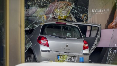 At Least 1 Dead, 8 Injured After Driver Hits Pedestrians In Berlin