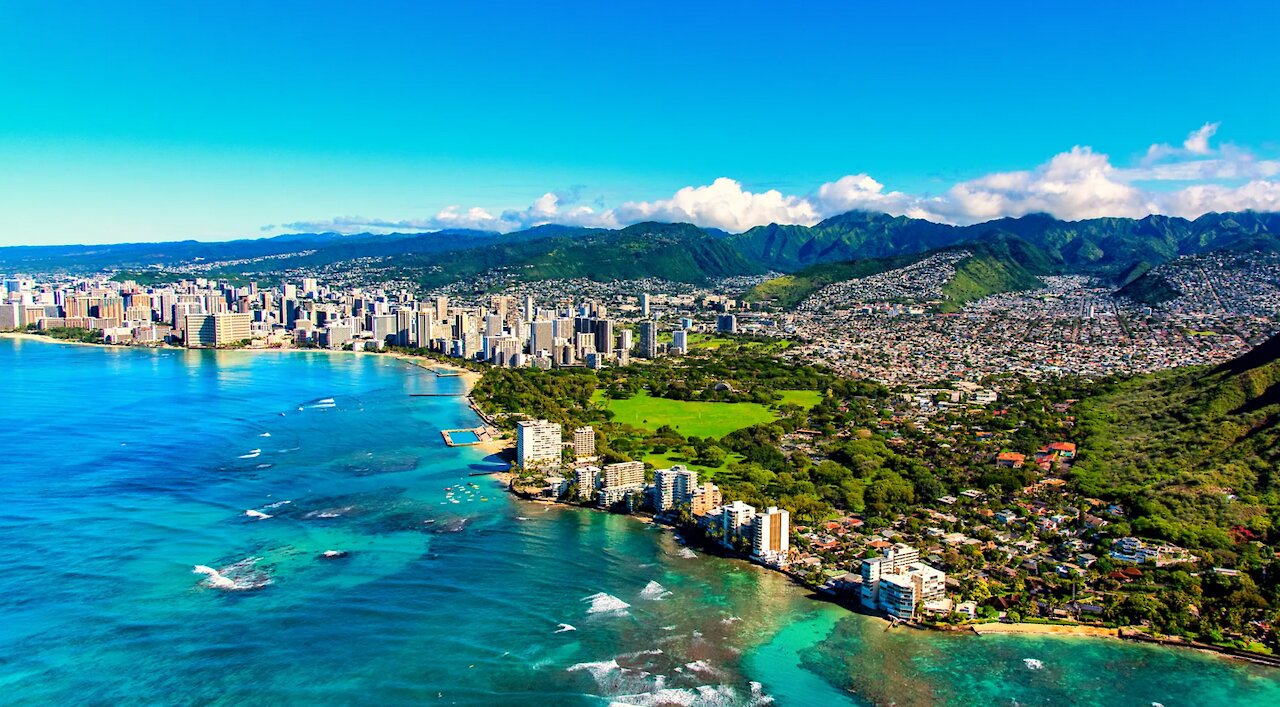 Person Drives Around Valleys And Beach to Show Scenic Landscape of Hawaii