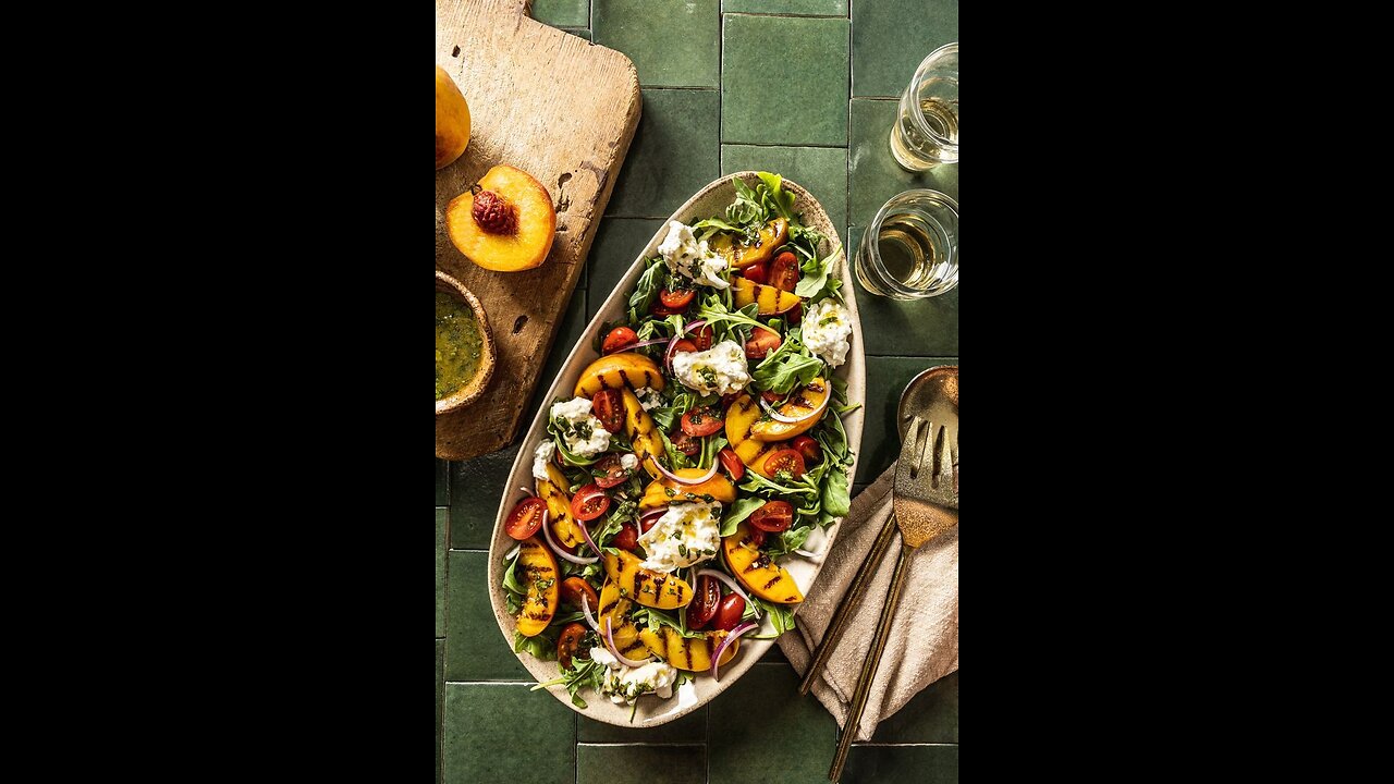 Grilled Peach Burrata Salad🍑🍑🍑😍😍