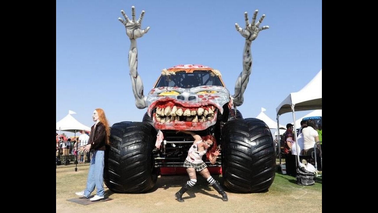 Crazy Truck Freestyle Moments