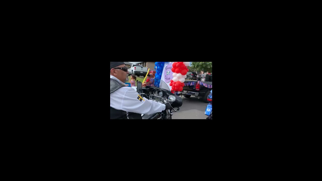 Dusty Tales - Knights on Bikes in the Fourth of July Parade in Schertz Texas