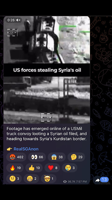 Footage has emerged online of a USMil truck convoy looting a Syrian oil filed