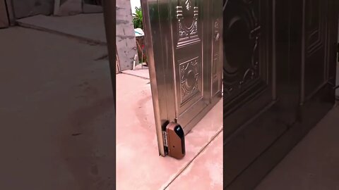 Amazing closing door gadgets