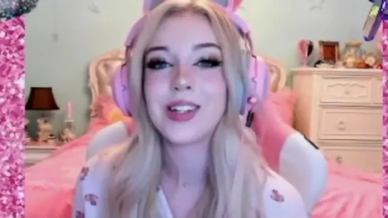 DO NOT PLAY GACHA LIFE AT 3AM!! NURSE LUCK GLITCH IS REAL SCARY