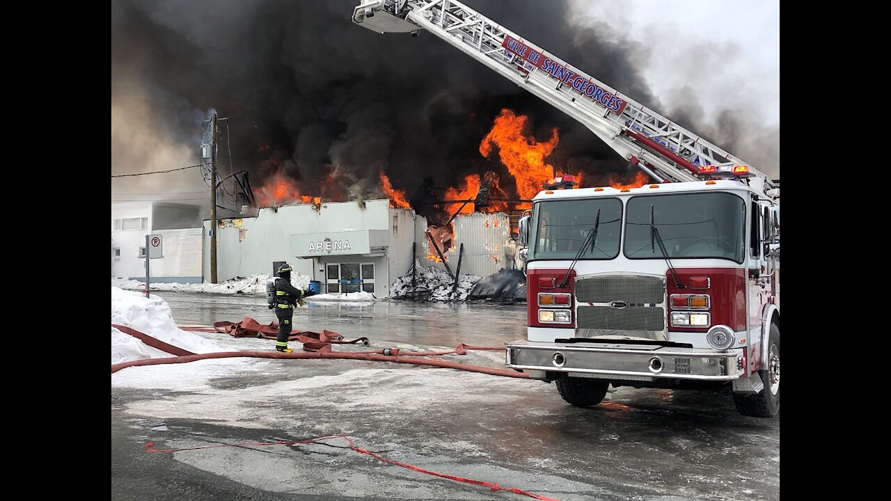 Progression des flammes aréna St-Prosper