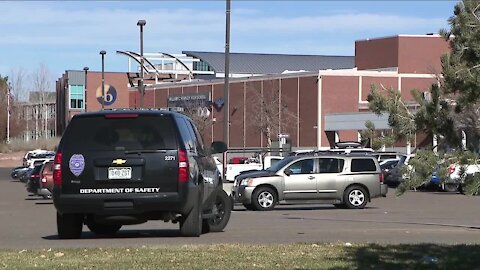 First day at Aurora public high schools under new closed-campus policy