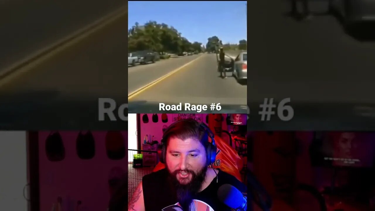 Road rager gets instant Karma!