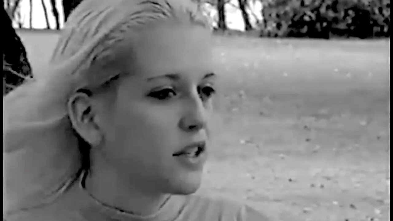 Amy Rylance talks about her alien abduction experience, Gundiah/Mackay, October 4-5, 2001