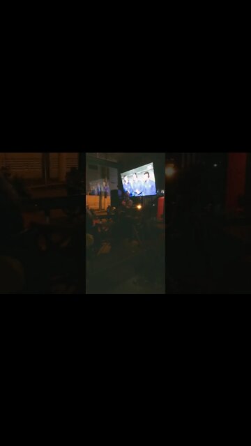 Anzol em Santos canal 3 com a praia