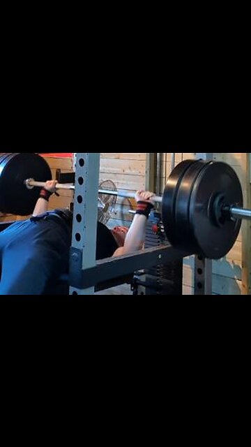 112.5 Kgs Paused Bench Press Heavy Single