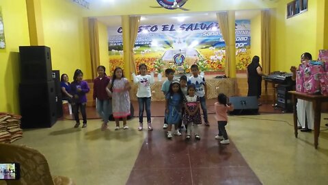 Repartición de presentes de la Escuela Dominical