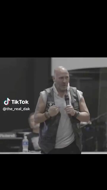 This is what a true God Fearing American 🇺🇸 Patriot looks like. The Peoples Patriot #NCSWIC 🔔