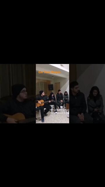 Em teus braços eu me escondo - hino do cantor cristão