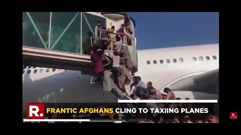 Immagini drammatiche dall'eroporto di Kabul. 25 agosto 2021