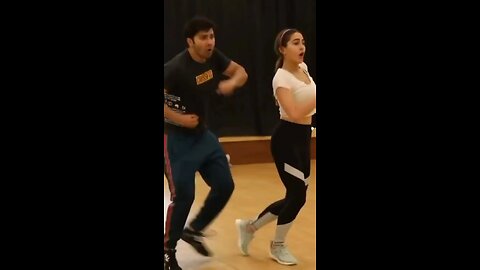 Sara and Varun dance💃🕺