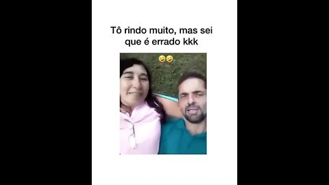 TO RINDO MAS SEI QUE É ERRADO #shorts