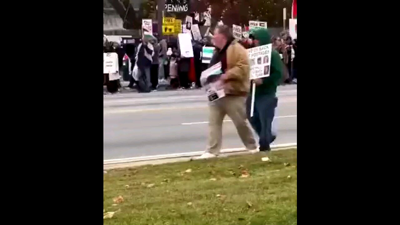 Margaret Kochman, a Zionist protestor, berated a mother and her small children in Hicksville, NY.