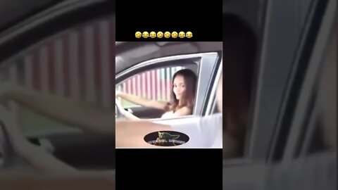 ESSE CARA E MUITO DOIDO ( MEME ) ( VIRAL ) COMO CHEGAR EM UMA GAROTA NO TRANSITO #SHORTS