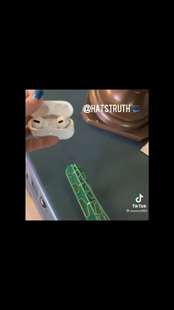 WARNING ON EMF☢️📳🎧🛜⚠️HEALTH RISK DANGERS FROM AIRPODS🎧🎼📳⚠️💫