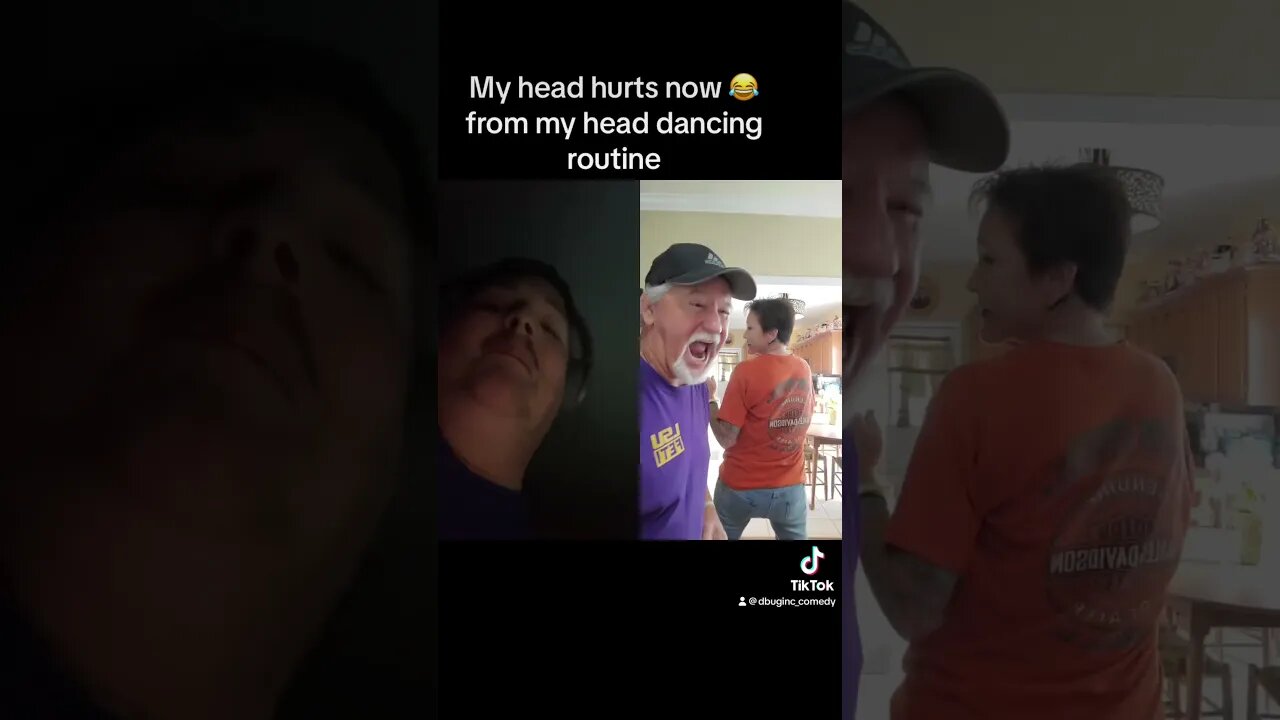 😂 Honkeytonk Badonkadonk  head dance, and #reaction #shorts #comedy #funny #fyp #tobykeith