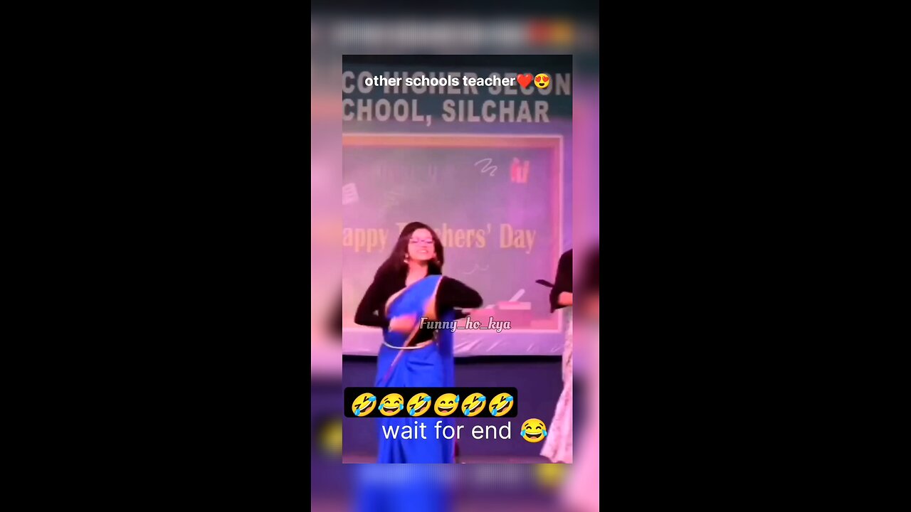 School teacher 😅😂 #reels #viralreels #facebookreels #instafeed #explorepage #trending