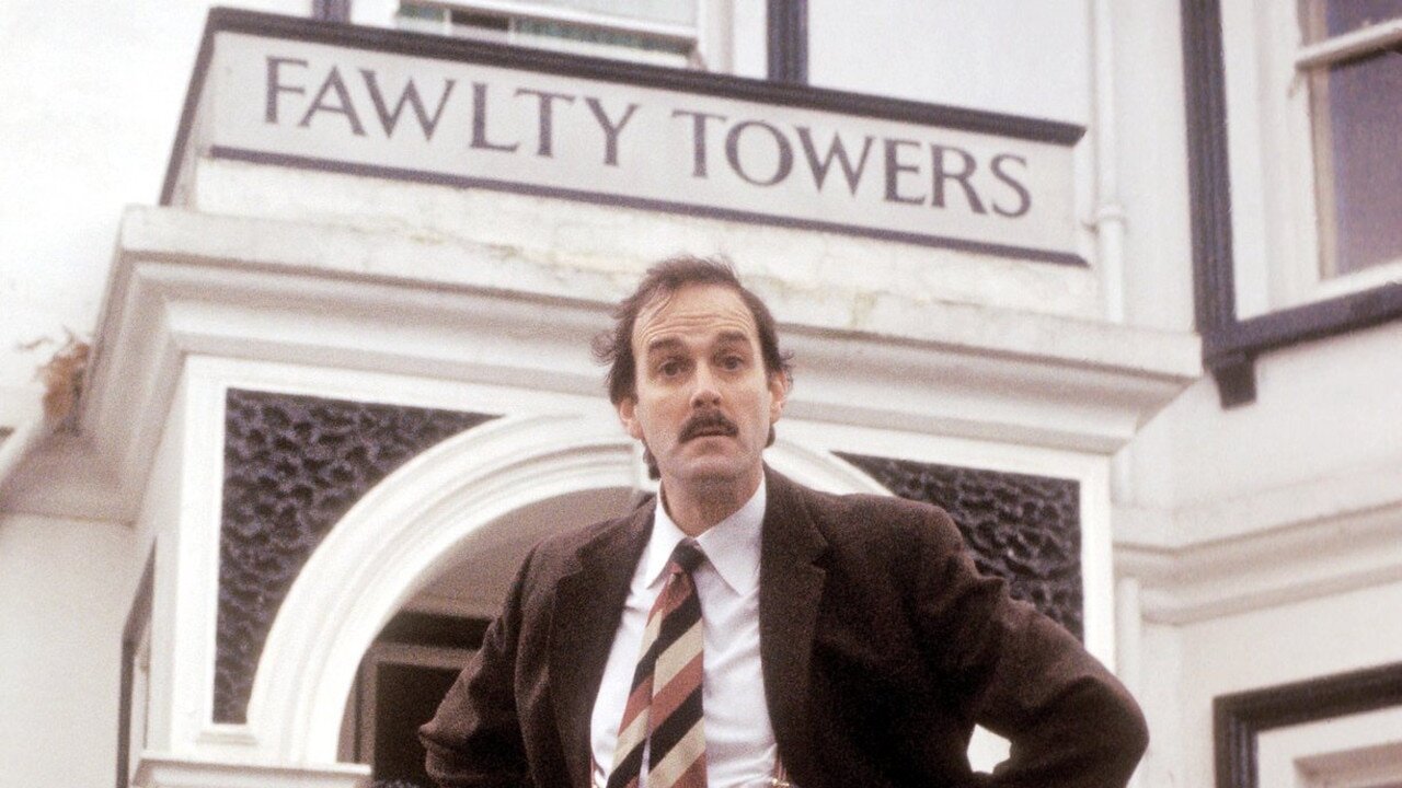 Fawlty Towers - Basil the Rat s2e06
