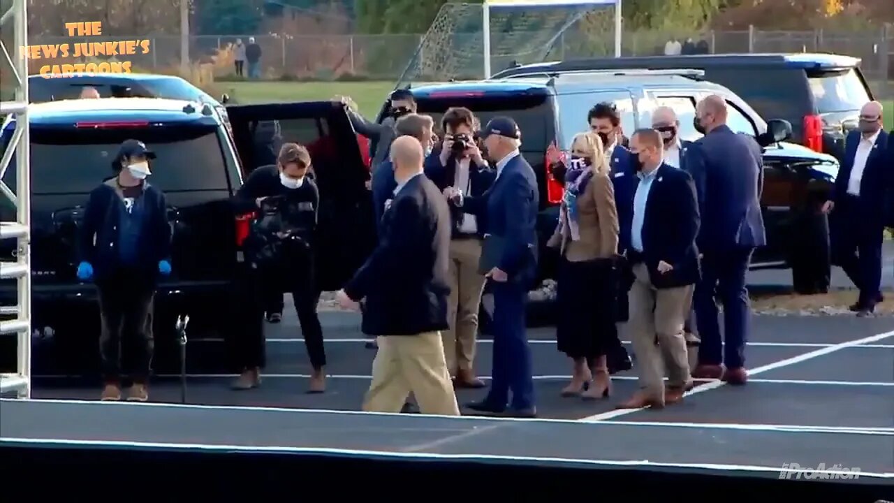 Biden thought he wasn't on camera and talked to people without wearing a mask.