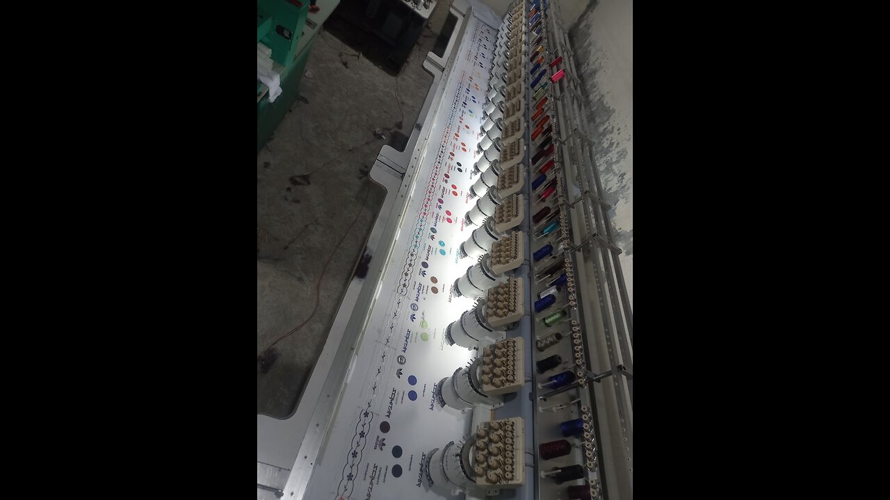 Barudan BEDSH-YN-B20S 300×600 embroidery machine |